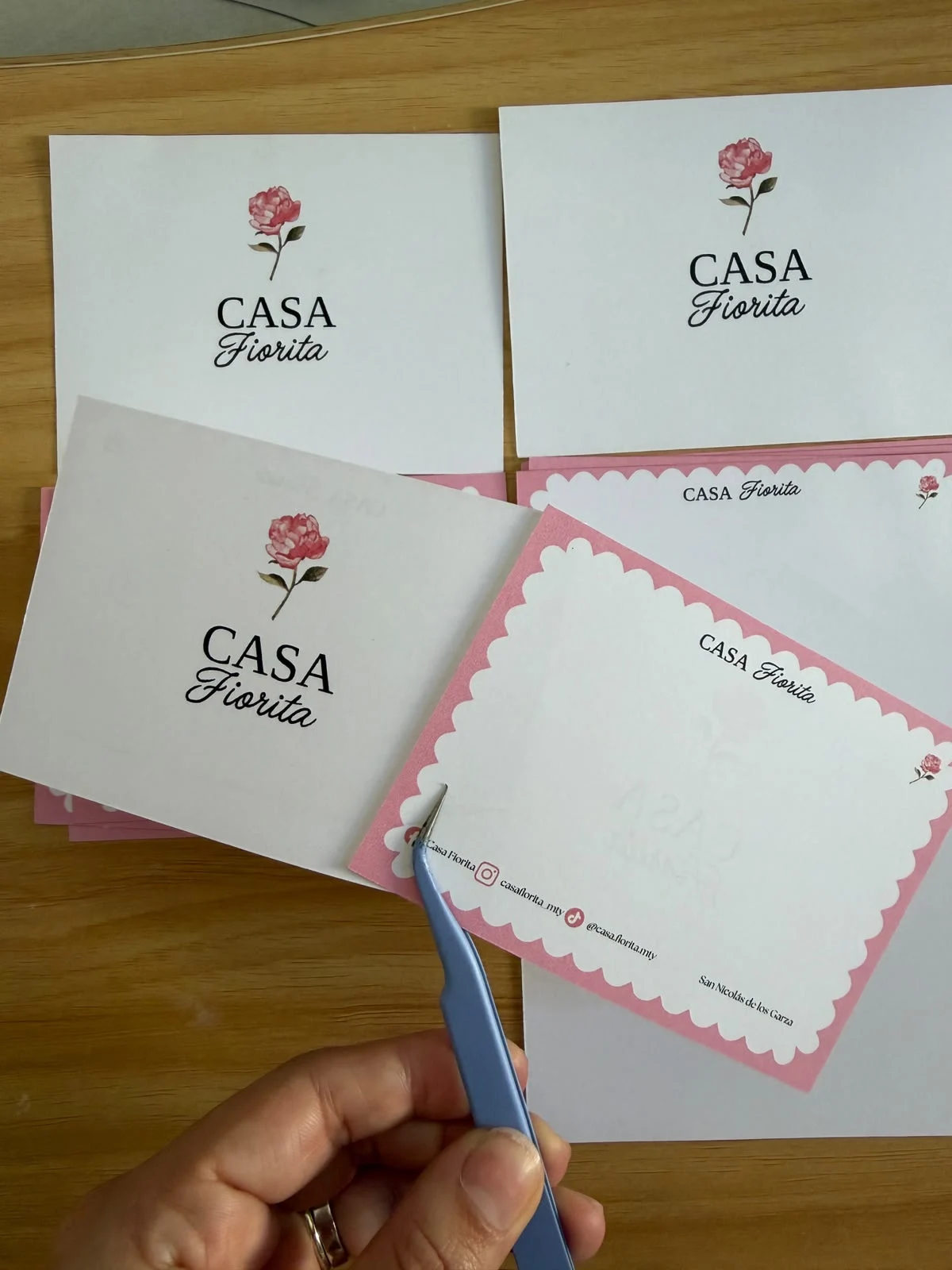 Papelería y etiquetas personalizadas para Casa Fiorita